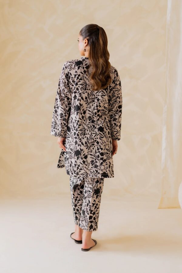 FW010 - Image 5